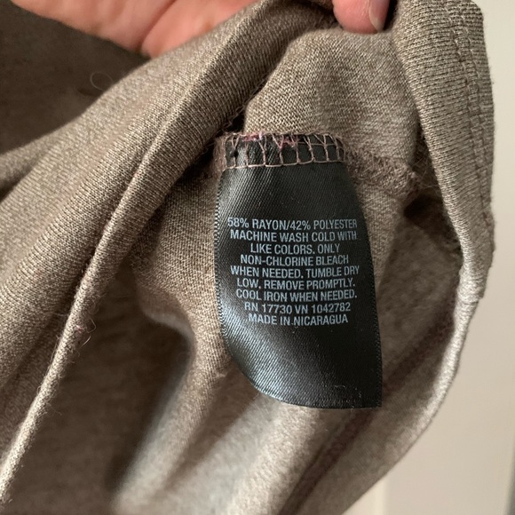 ISO - MOSSIMO TOPS - Picture 4 of 4